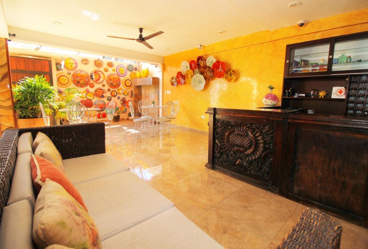 Papagayo Hotel Boutique Playa del Carmen Buitenkant foto Reception